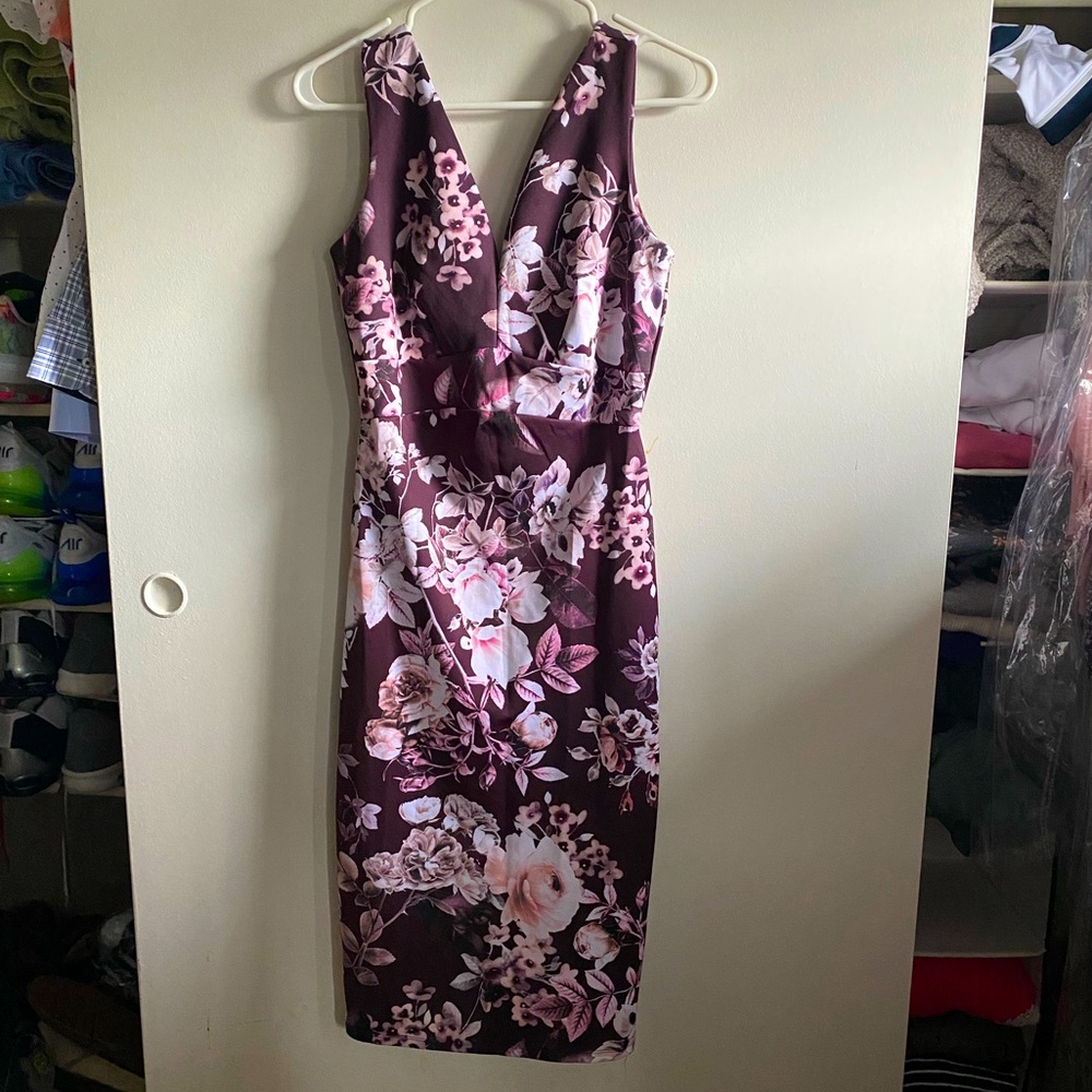 asos pink floral maternity dress ASOS Maternity V-neck Floral Dress Size 12 Short Sleeve Eyelet Color Rose